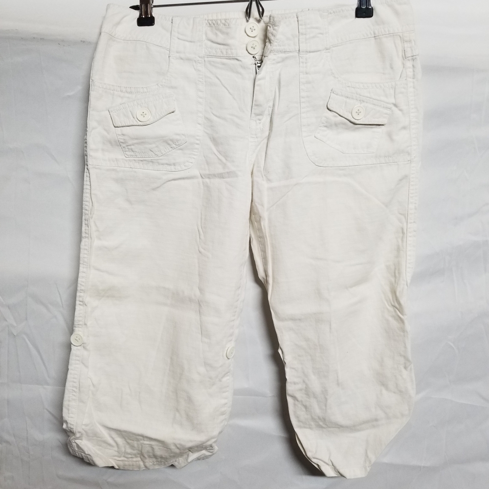 BeBop White Garment with Red Tags
